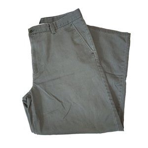 Men's Dockers Grey Flat Front Pants Size 39 x 28
